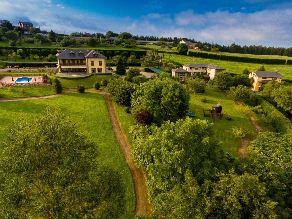 Hotel Hacienda Llamabua Navia Exteriör bild