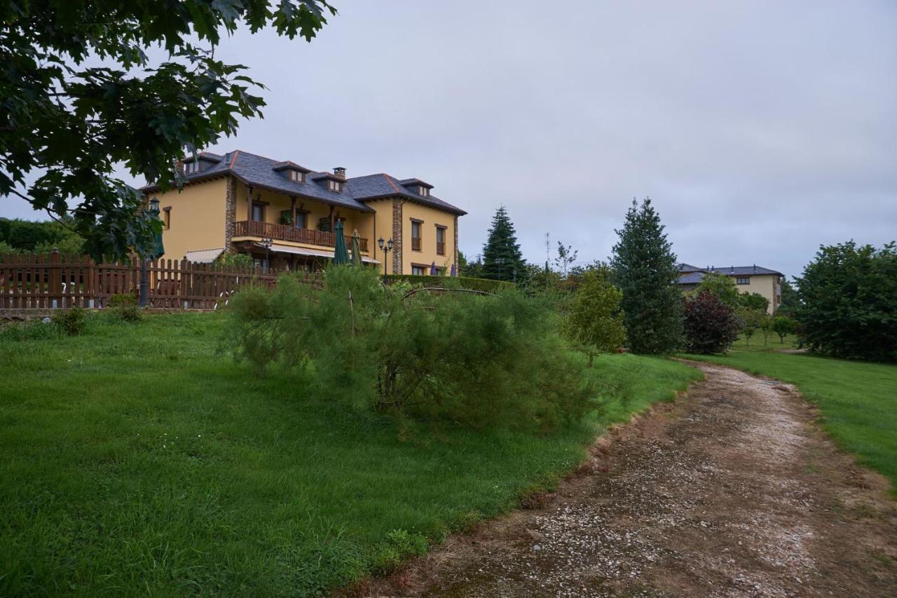 Hotel Hacienda Llamabua Navia Exteriör bild