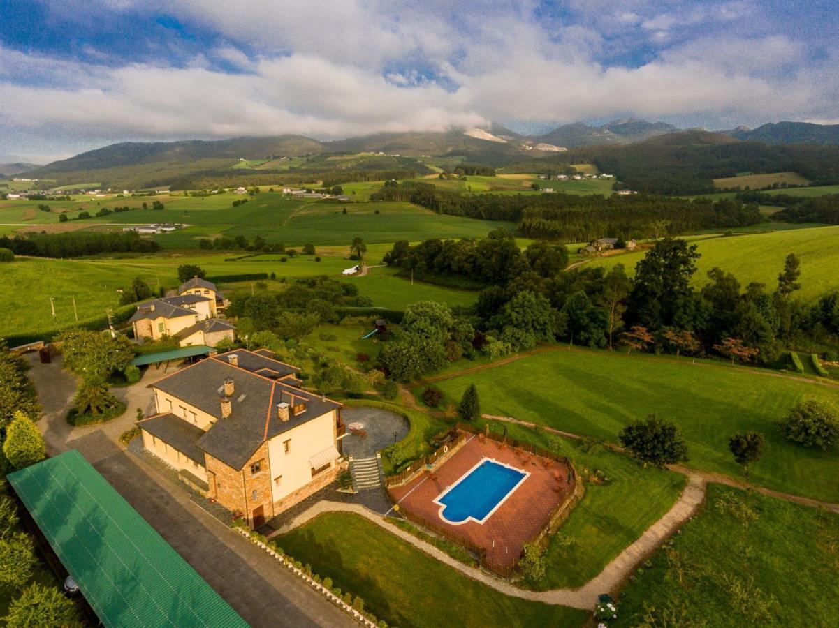 Hotel Hacienda Llamabua Navia Exteriör bild