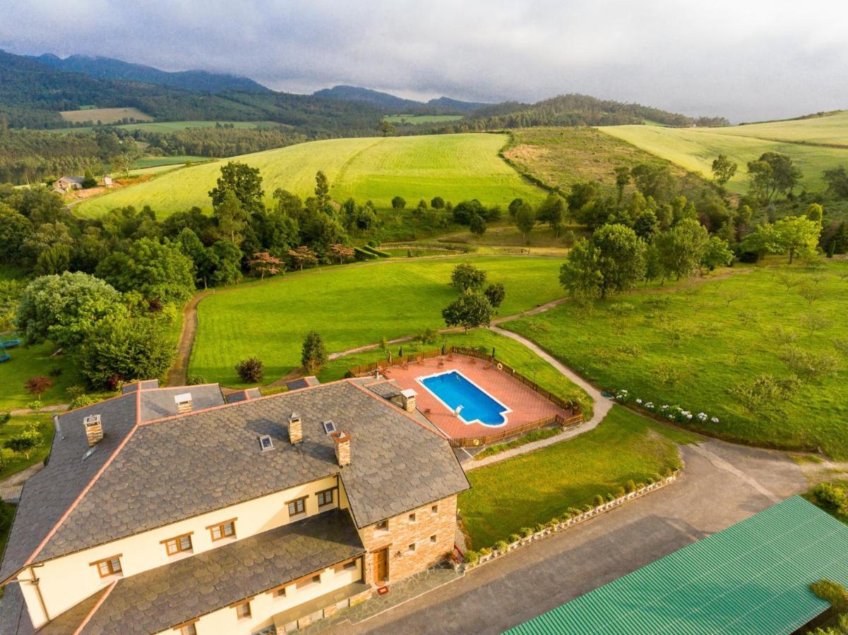 Hotel Hacienda Llamabua Navia Exteriör bild