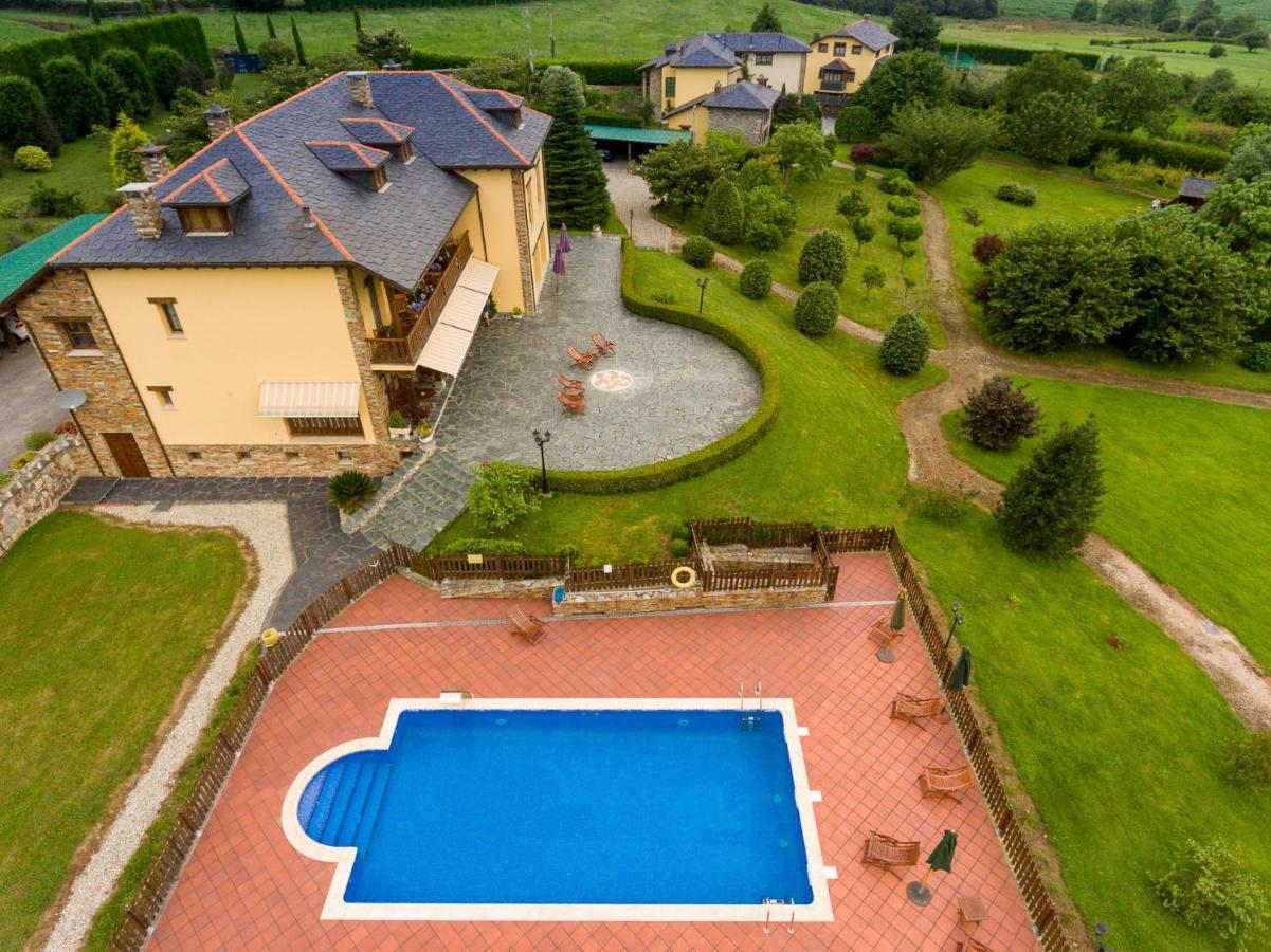 Hotel Hacienda Llamabua Navia Exteriör bild