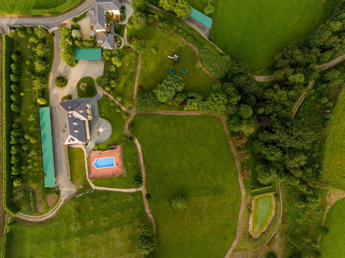 Hotel Hacienda Llamabua Navia Exteriör bild