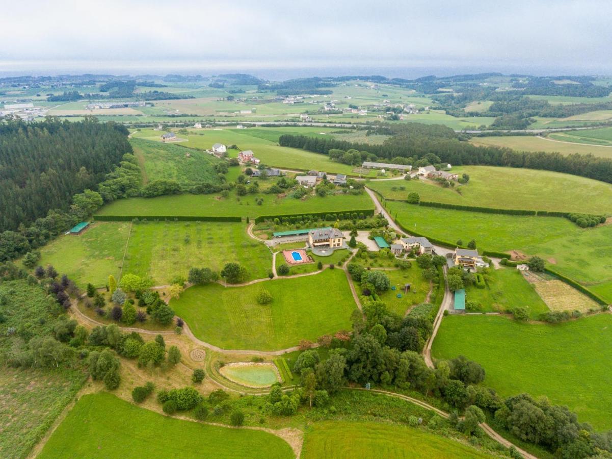 Hotel Hacienda Llamabua Navia Exteriör bild