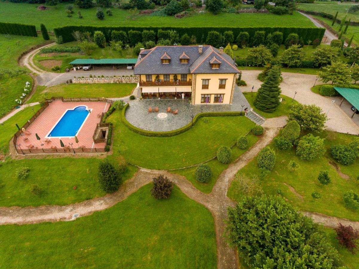 Hotel Hacienda Llamabua Navia Exteriör bild
